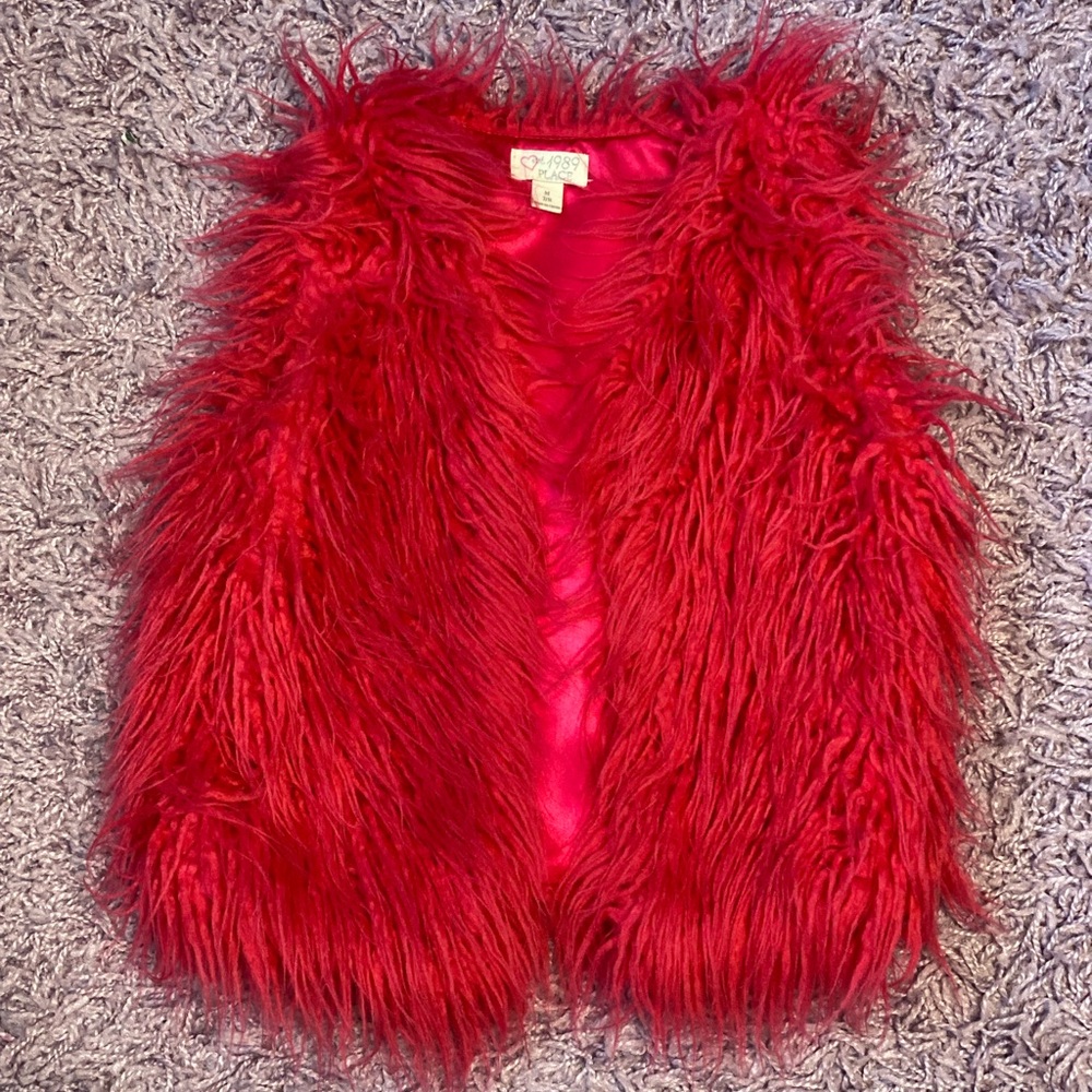 Pink shaggy girls vest Childrens 1989 Place size M 7/8